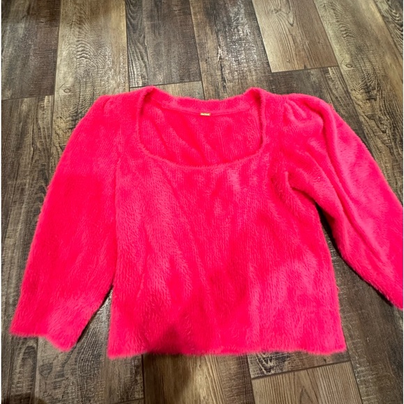Hot Pink Free People sweater! - Picture 1 of 3